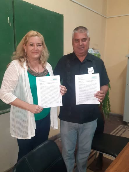Mipyme "Soluciones DTeam" firma convenio de colaboración con la universidad